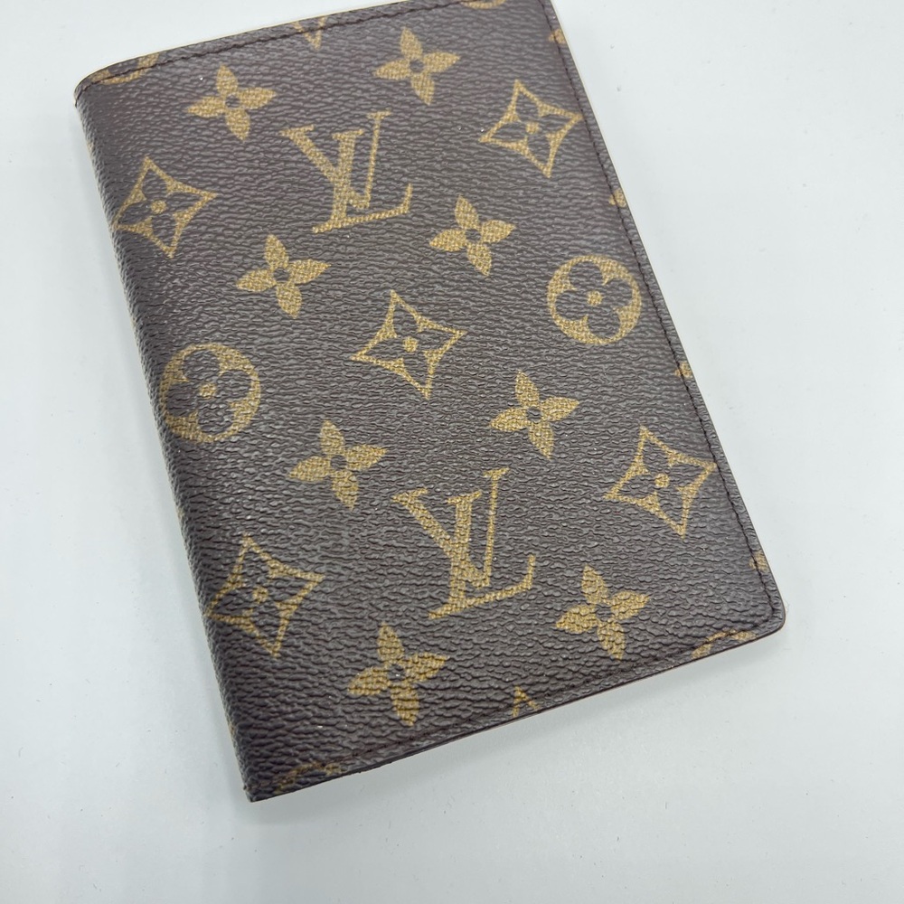 Louis Vuitton Brown Monogram Passport Cover